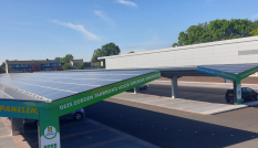 Zon op parkeerdek