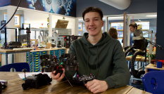 Student Ruben bij MakerSpace