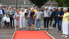 Máxima doet een spel in Soest