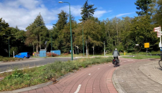 Donderbergrotonde met fietser