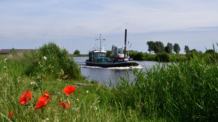 Boot op rivier de Eem