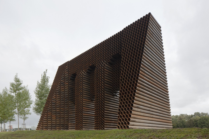© Johnny Umans Monument voor de Waterlinie door Gijs van Vaerenbergh