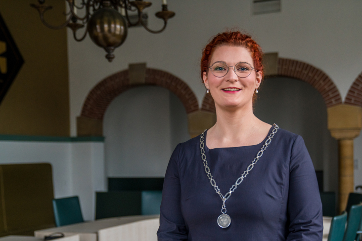Burgemeester Magda Jansen