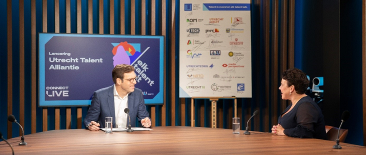 Maarten Bouwhuis in gesprek met Sharon Dijksma