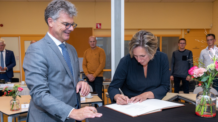 Burgemeester Petra Doornenbal herbenoemd voor tweede ambtstermijn