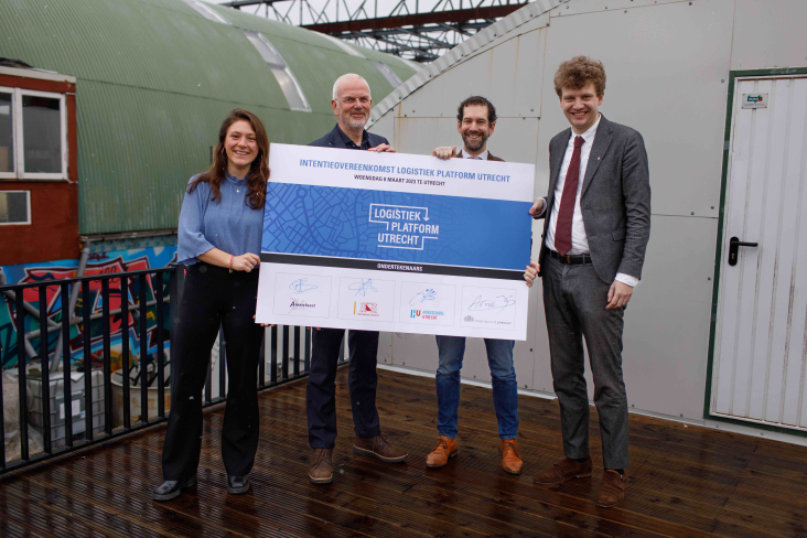 Ondertekening Logistiek Platform Utrecht 08-03-23
