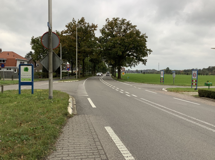 De kruising van de N227 (Doornseweg-Langbroekerweg) in Langbroek
