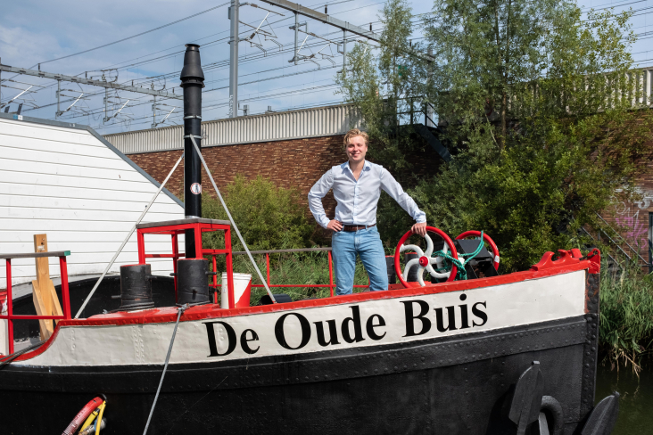 © Elisa van der Vlist Siem van Eck op het dek van de Oude Buis