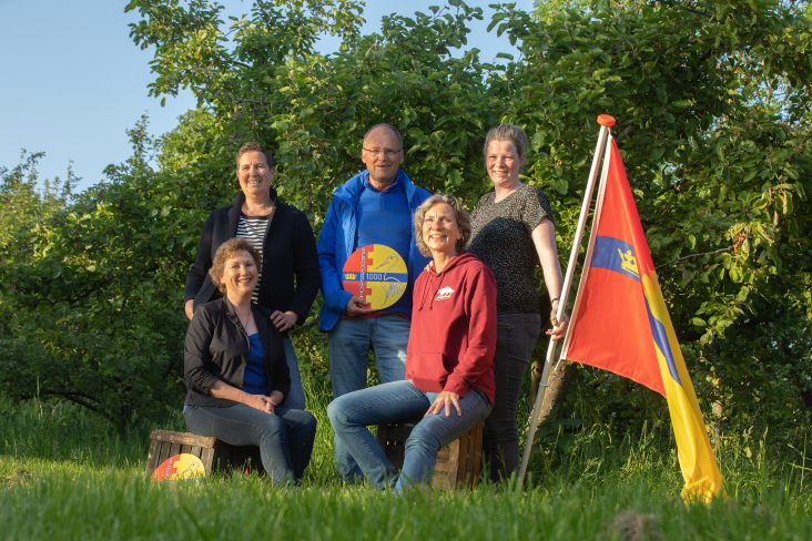 Een foto van het team van Kern met pit