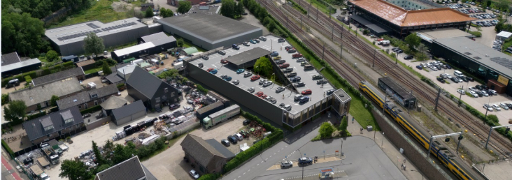 Luchtfoto van P+R Breukelen
