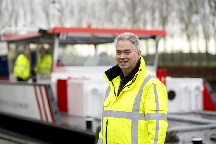 Frans Stafleu voor een elektrisch werkschip
