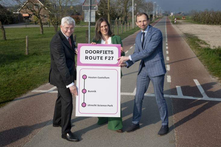 Ondertekening samerwerkingsovereenkomst voor realisatie doorfietsroute Houten Castellum - Utrecht Science Park
