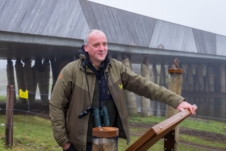 Ecoloog Markus bij Elster Buitenwaarden