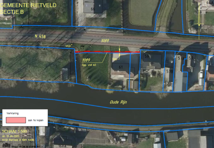 Verkooptekening N458 Rietveld B 1089 daarop aangegeven het te verkopen perceelsgedeelte grond. Dit is een strook langs de N458 van veertig vierkante meter. 