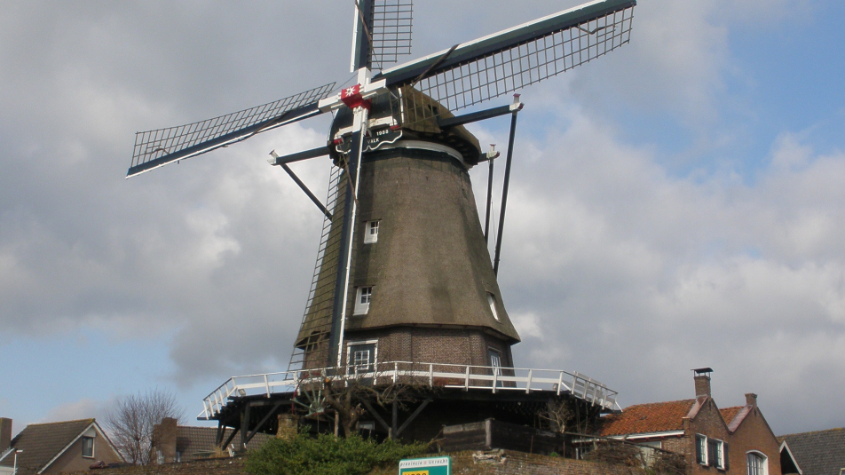 Montfoort stadsmuur en molen