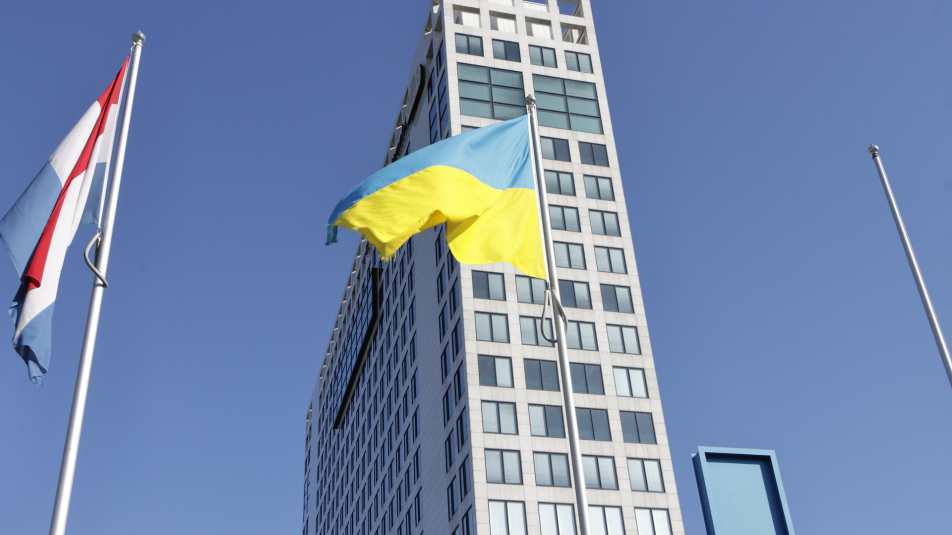 Oekraiense vlag voor Huis voor de provincie Utrecht