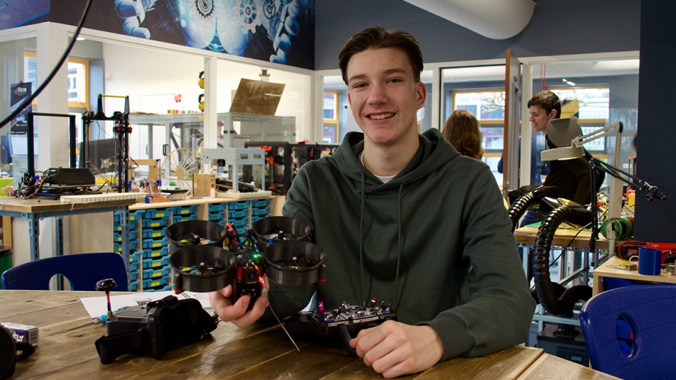 Student Ruben bij MakerSpace