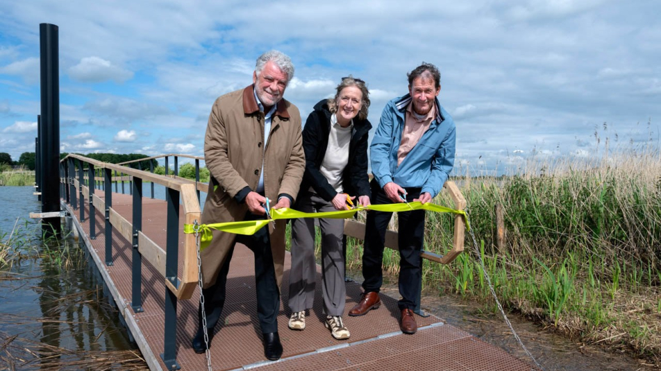 Vlonderbrug herstelt wandelroute Everdinger Waarden